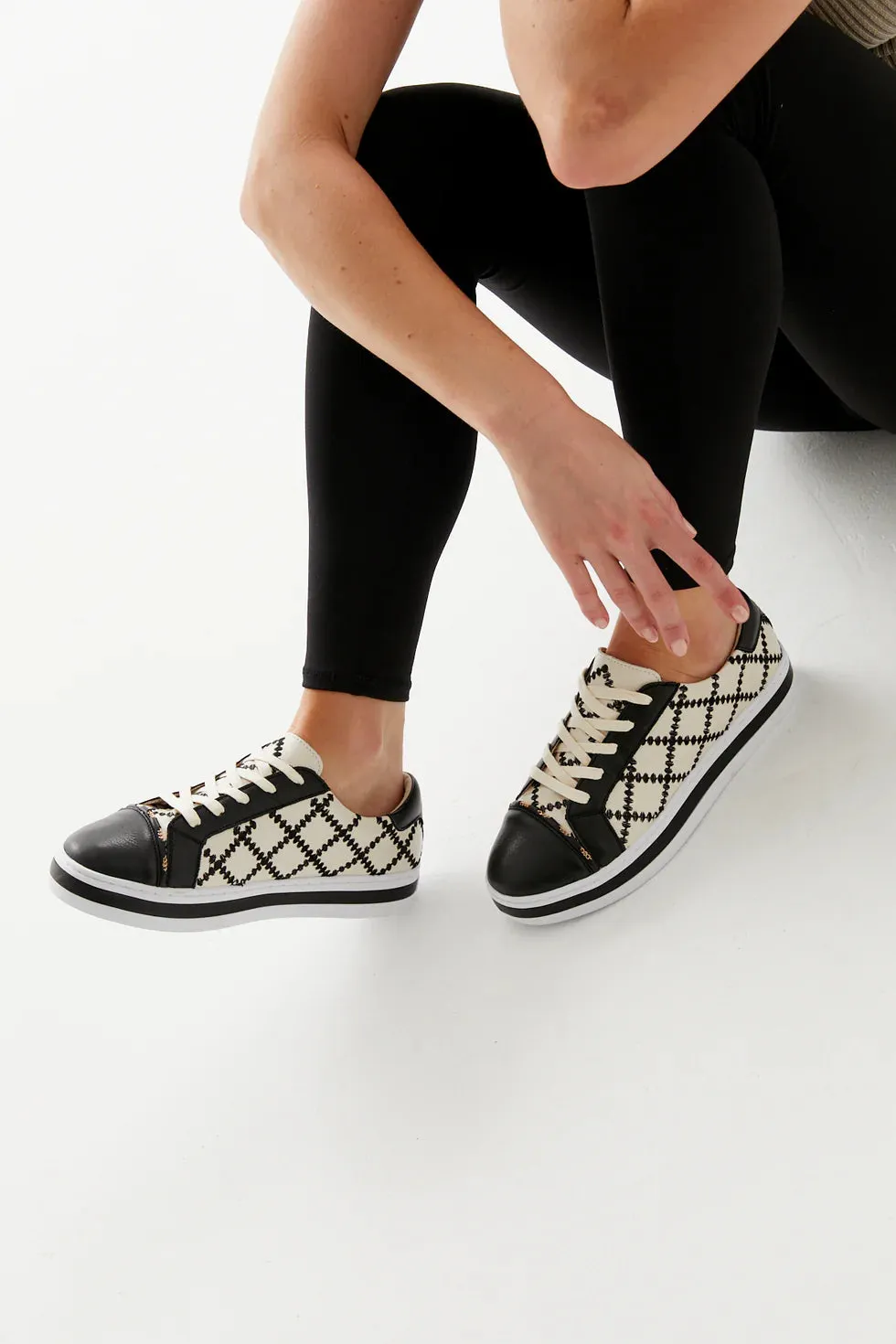 Alfie & Evie 'Pleat Sneaker' - Black/Cream