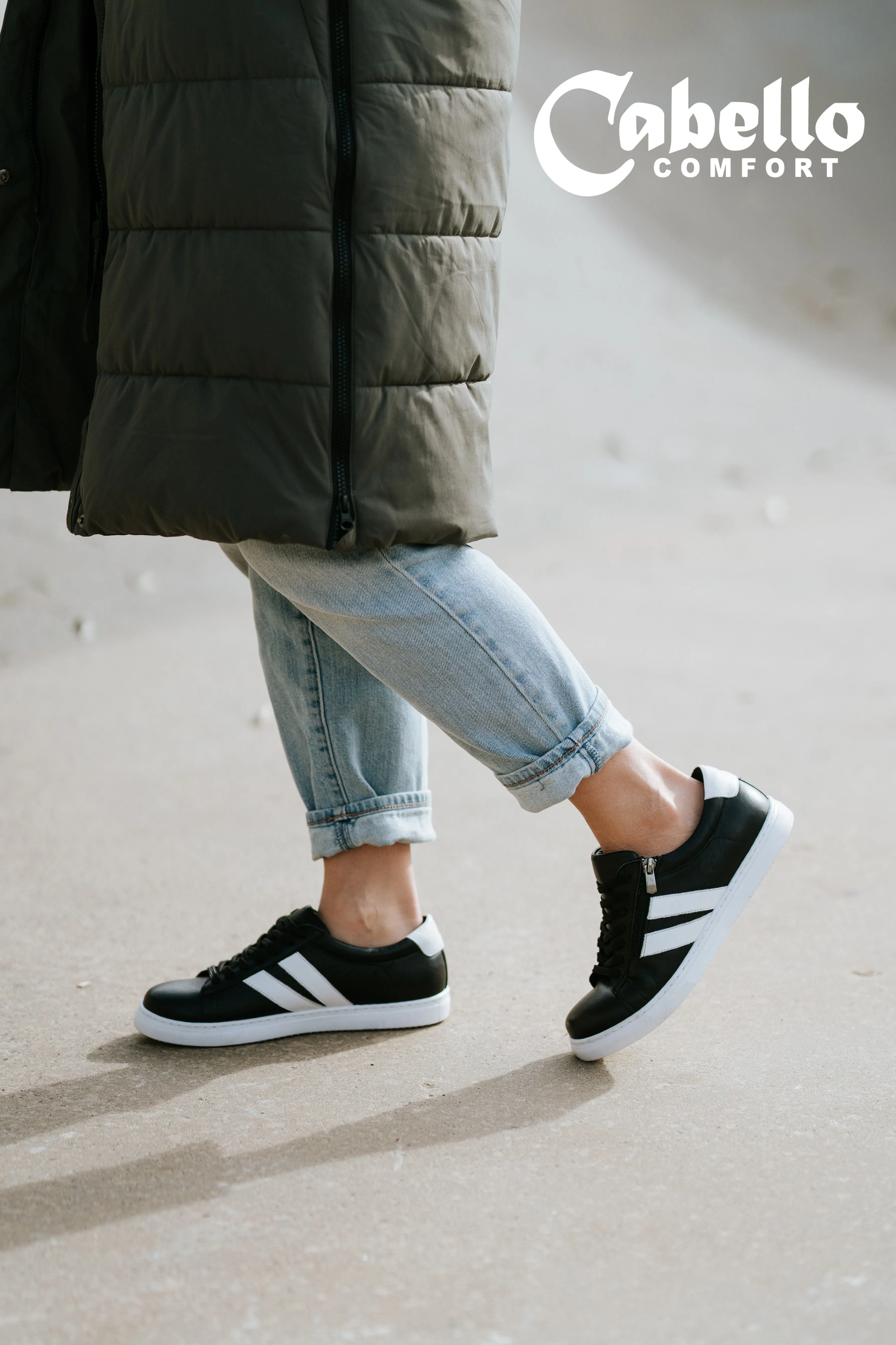 Cabello 'Ultimate' - Black/White