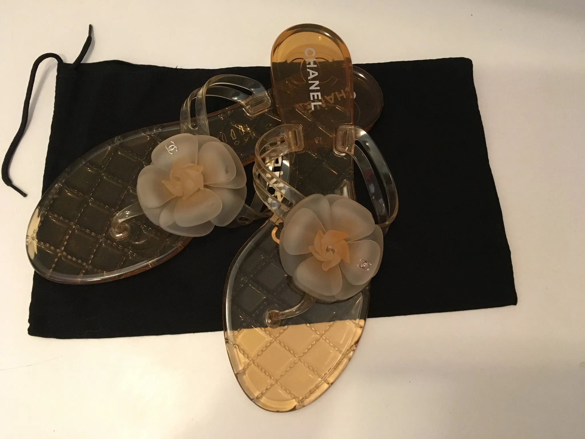 CHANEL CAMELLIA THONG SANDALS FLIP FLOPS SIZE 41 LADIES