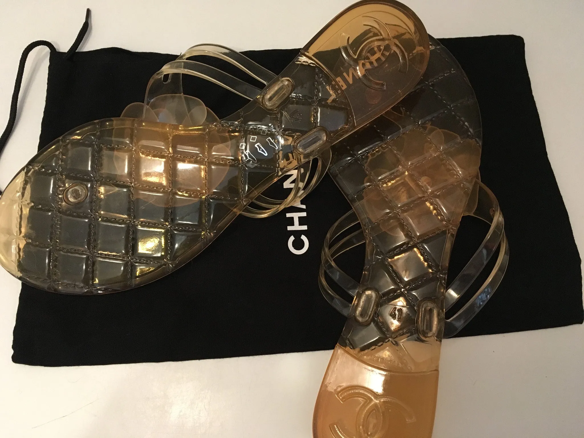 CHANEL CAMELLIA THONG SANDALS FLIP FLOPS SIZE 41 LADIES