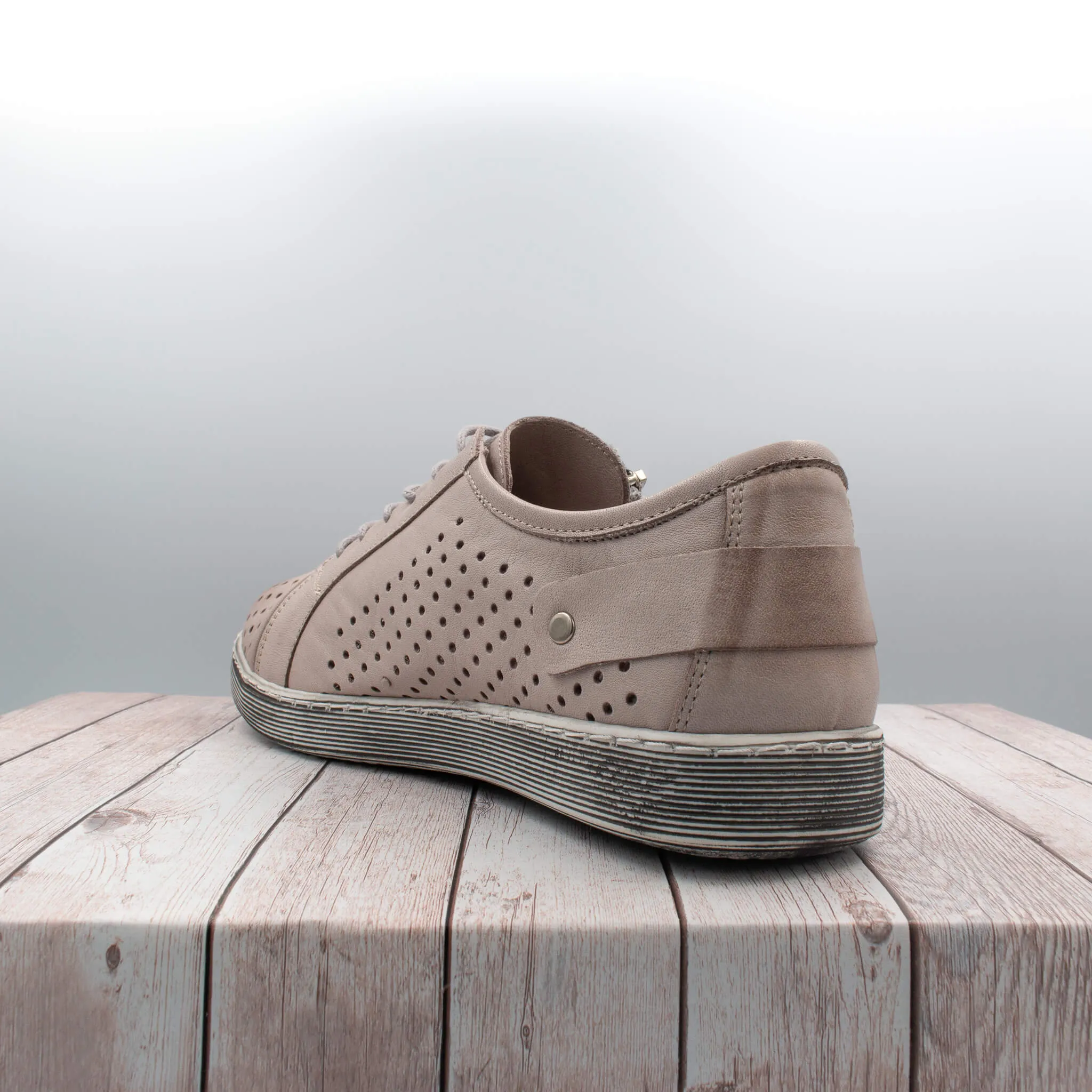 EG17 - taupe