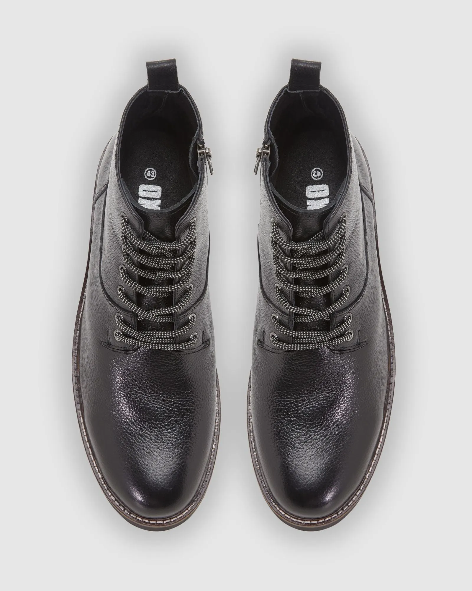 Regent Leather Urban Boot