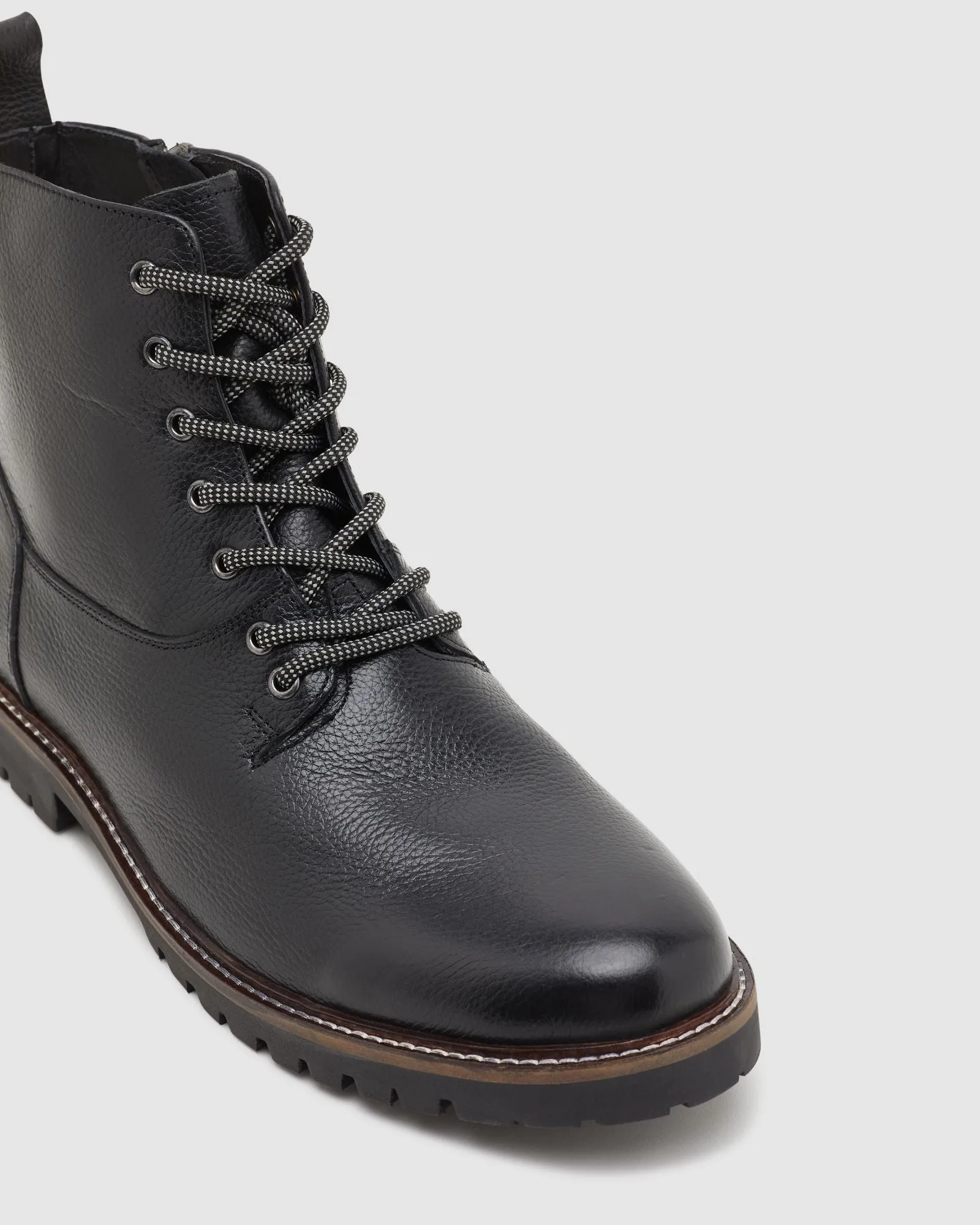 Regent Leather Urban Boot
