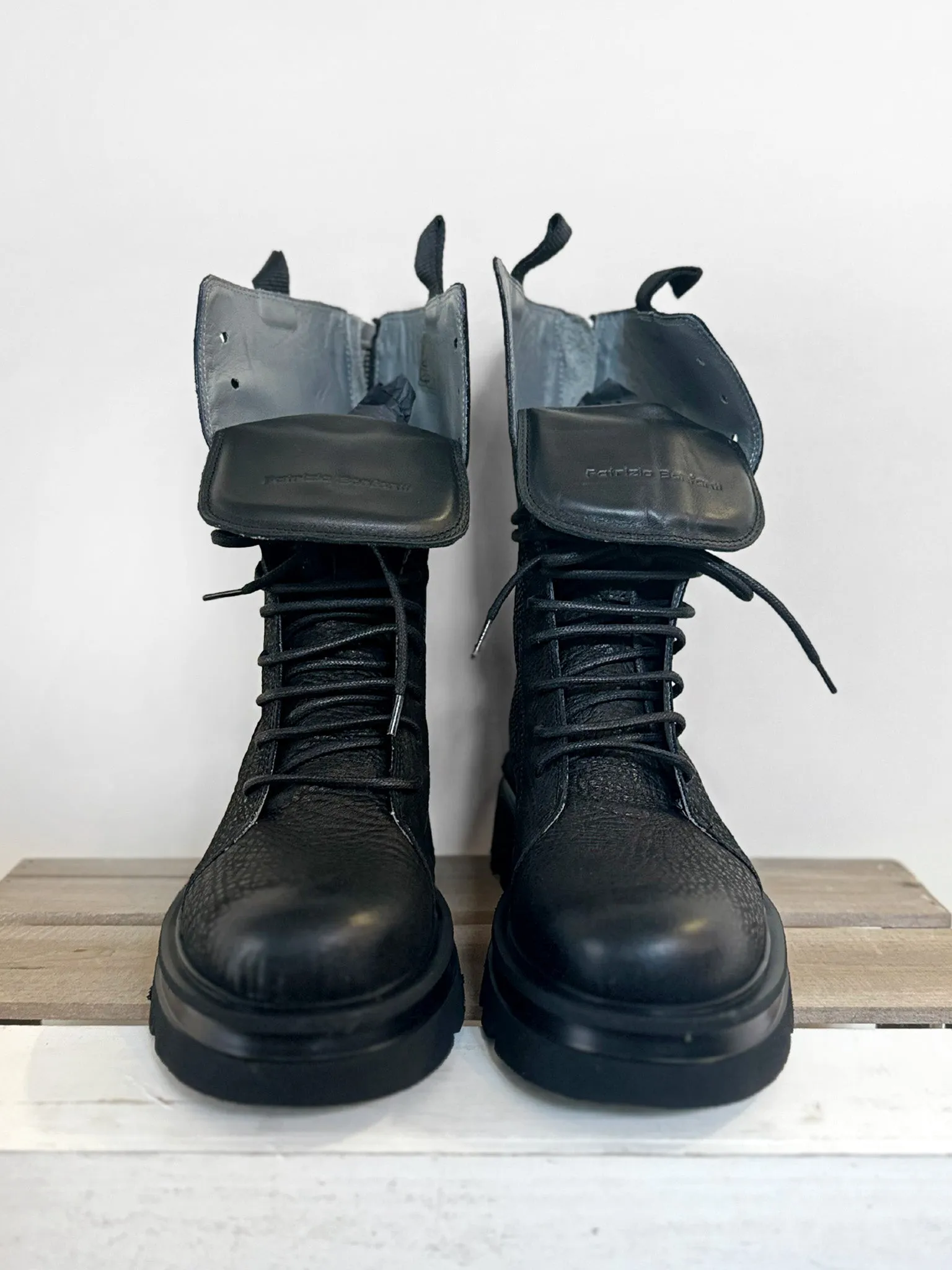 Scorpio Old Bisonte Black Boots