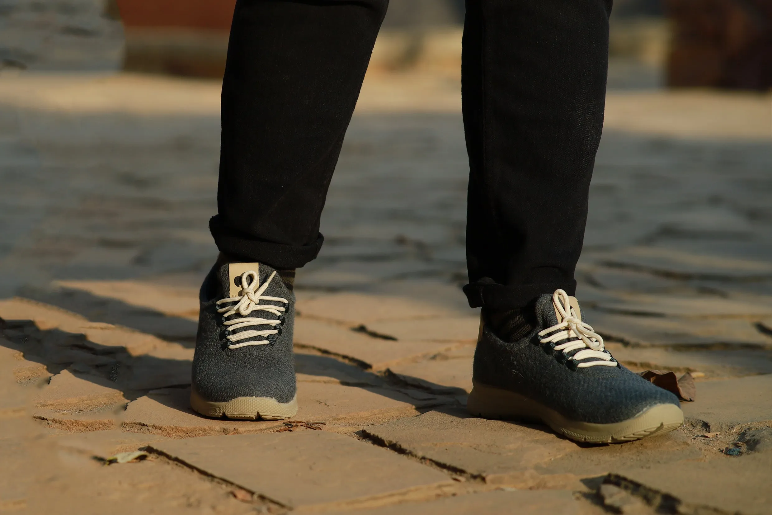 yaar - Grey - Urban Essentials